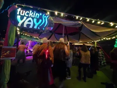Fuckin'YAY!!